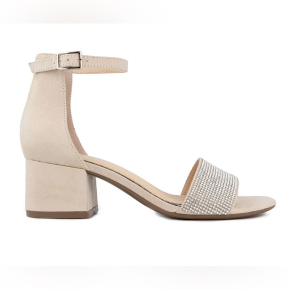 Sugar
Noelle 4 Dress Sandal - Picture 2 of 9